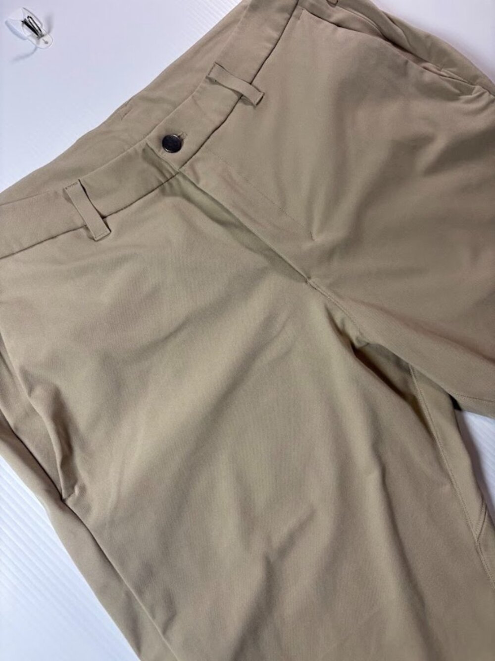 Lululemon Men's Commission Pant Skinny Warpstreme Khaki/Tan Size 38